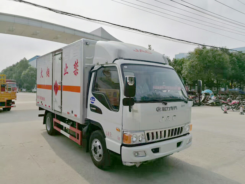 江淮4米2(3.5吨)爆破器材车
